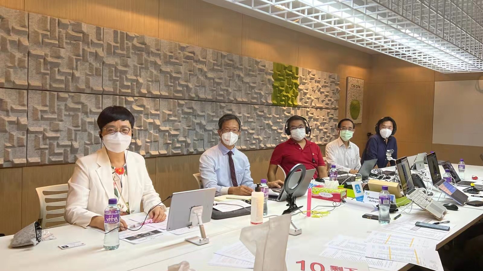 703161958.jpg 703161958.jpg