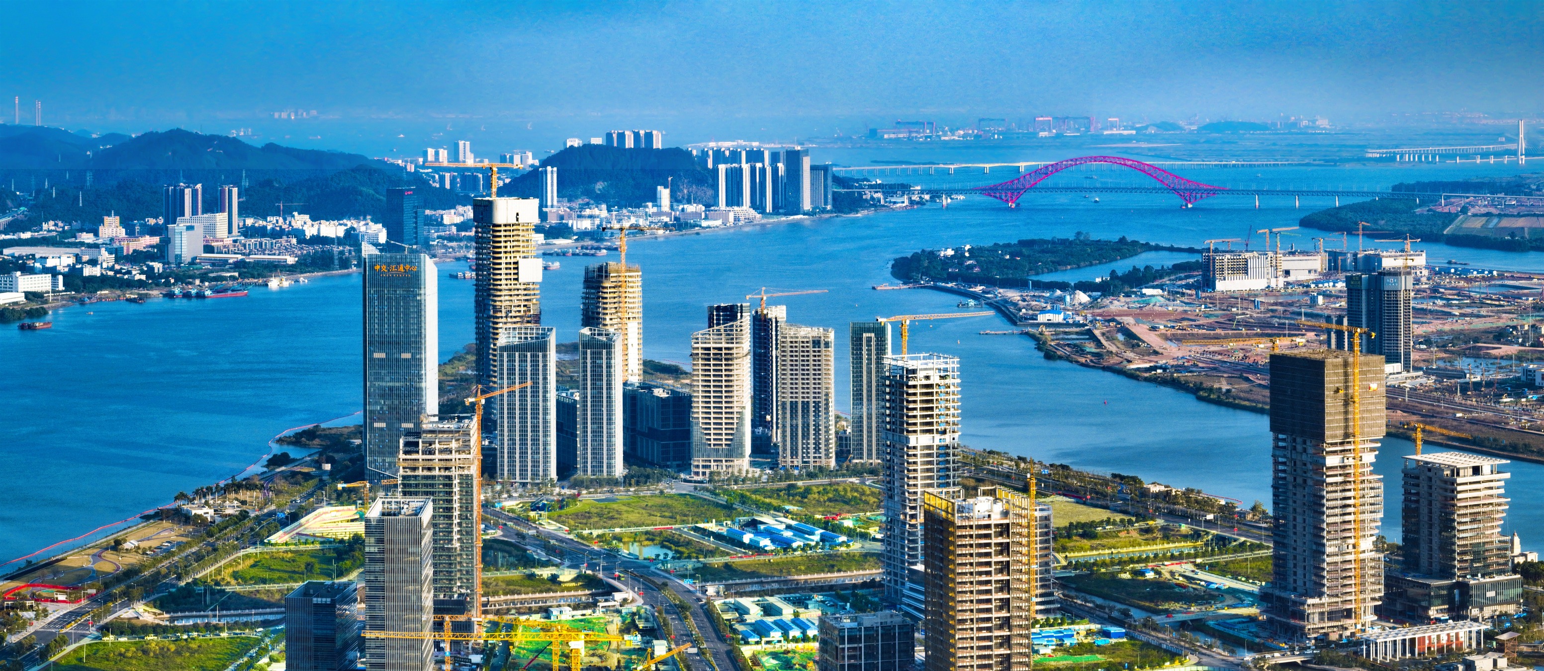 內地節後返工首日 廣東召開近年來規模最大重磅會議：要再讓世界刮目相看 - 新浪香港