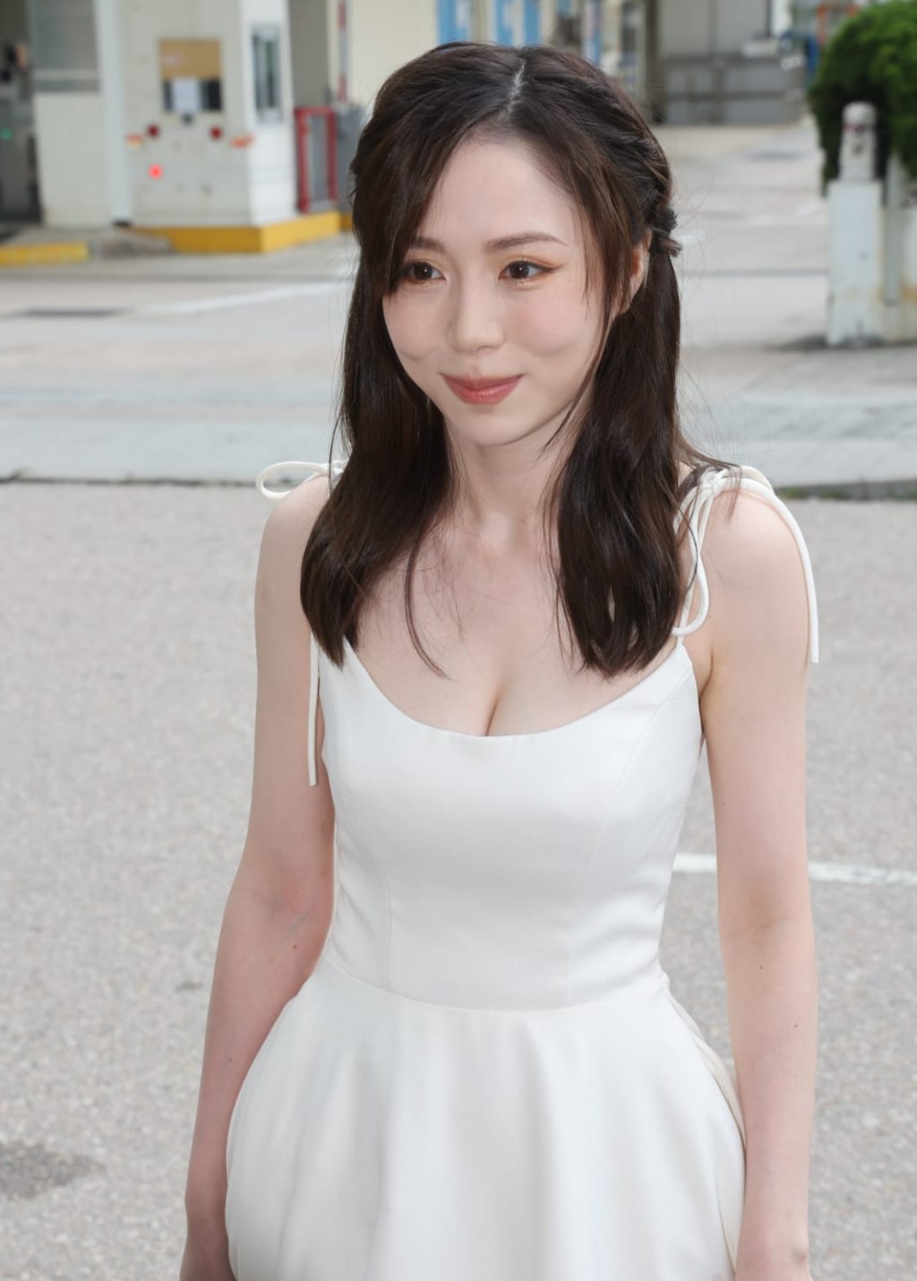 LAUYUKCHUI.jpg