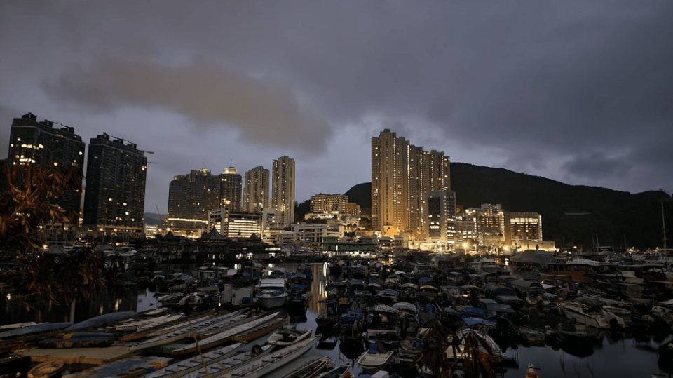 寒冷天氣警告生效-天文台料市區氣溫徘徊9-C高地或結冰