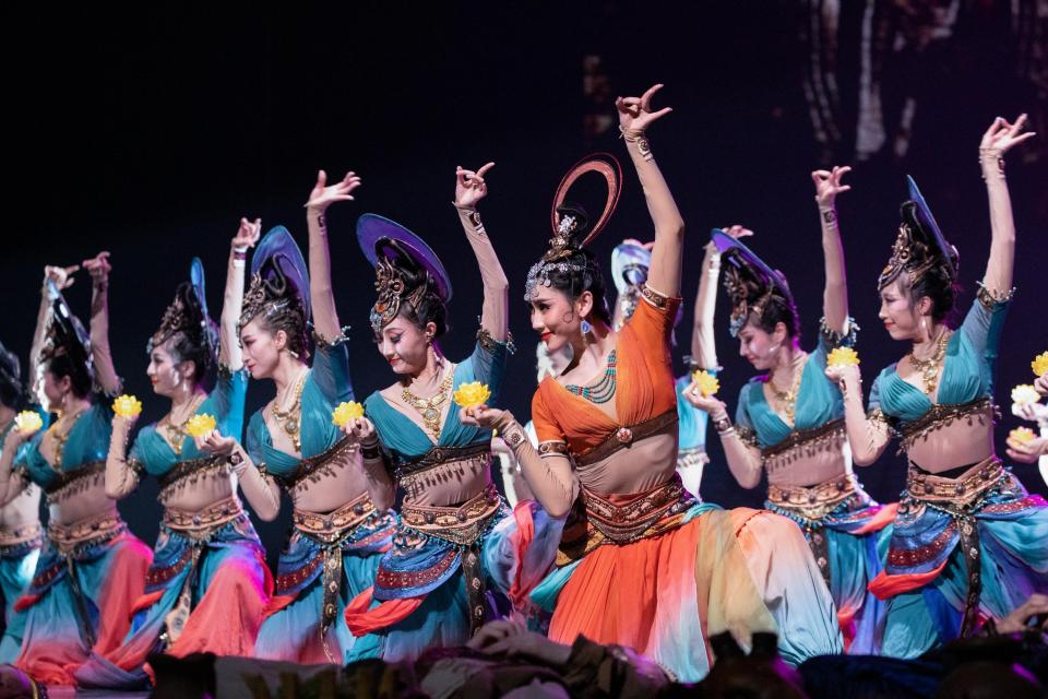 首屆中華文化節開幕節目-五星出東方-6月公演-得獎舞劇靈感源自千年織錦護臂