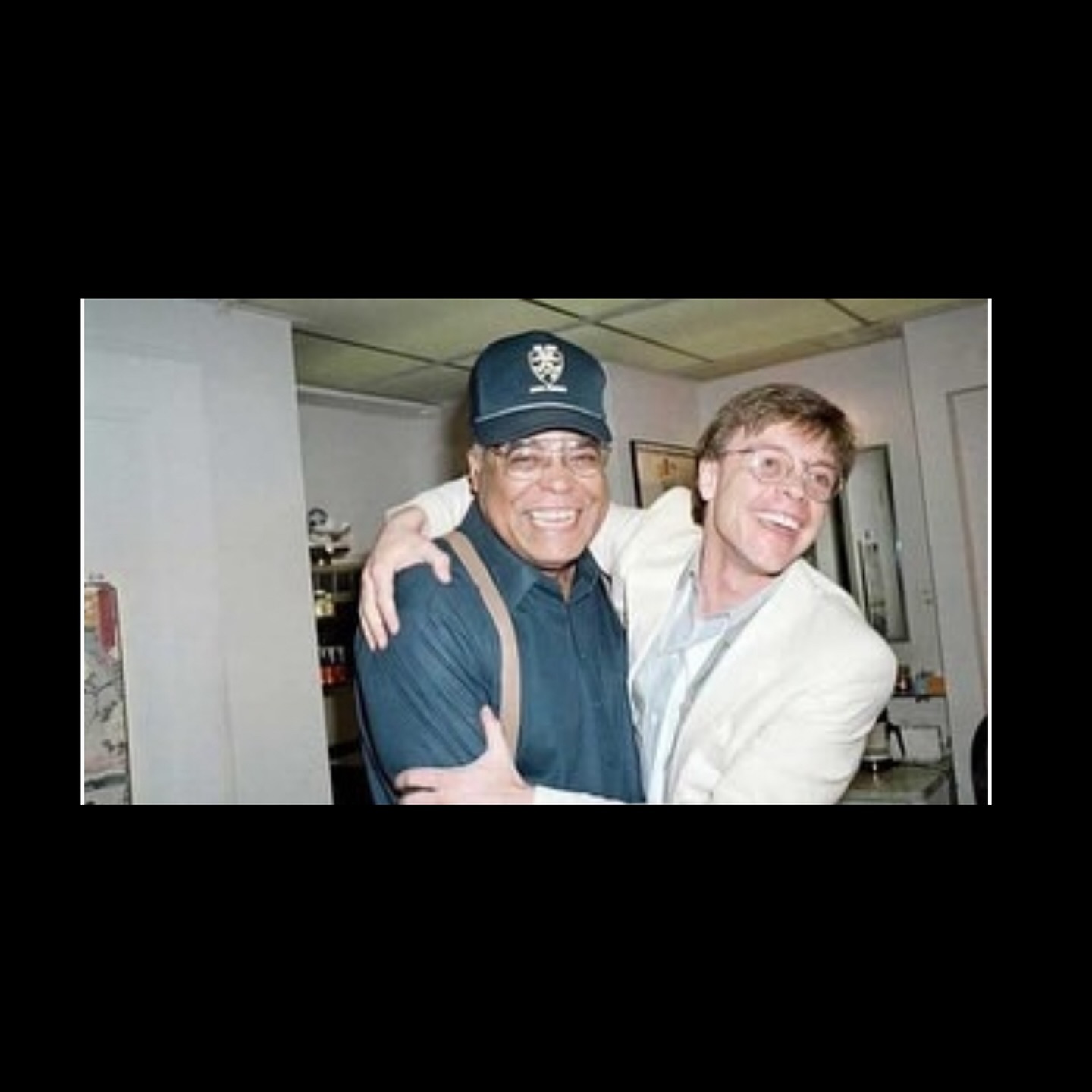 markhamill_459084351_3765695123690645_2250716585160618925_n.jpg markhamill_459084351_3765695123690645_2250716585160618925_n.jpg