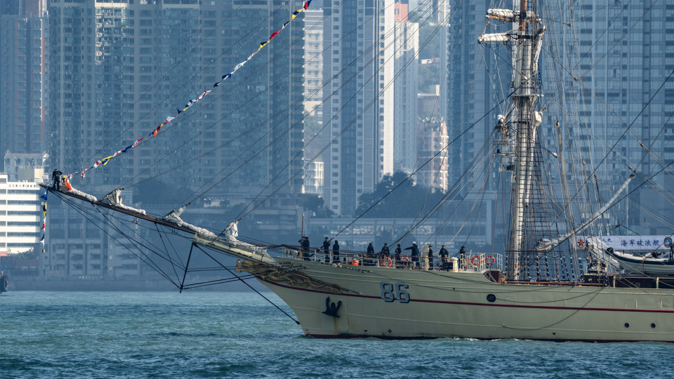 解放軍風帆訓練艦-破浪號-首度訪港-將停靠三日