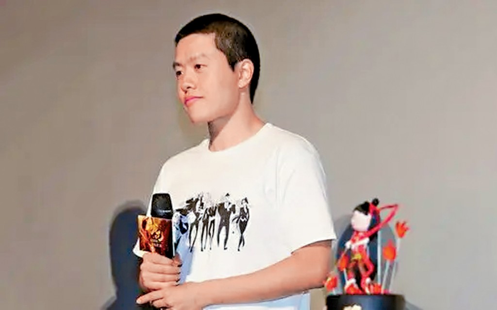 NEC02P09090225_copy.jpg
