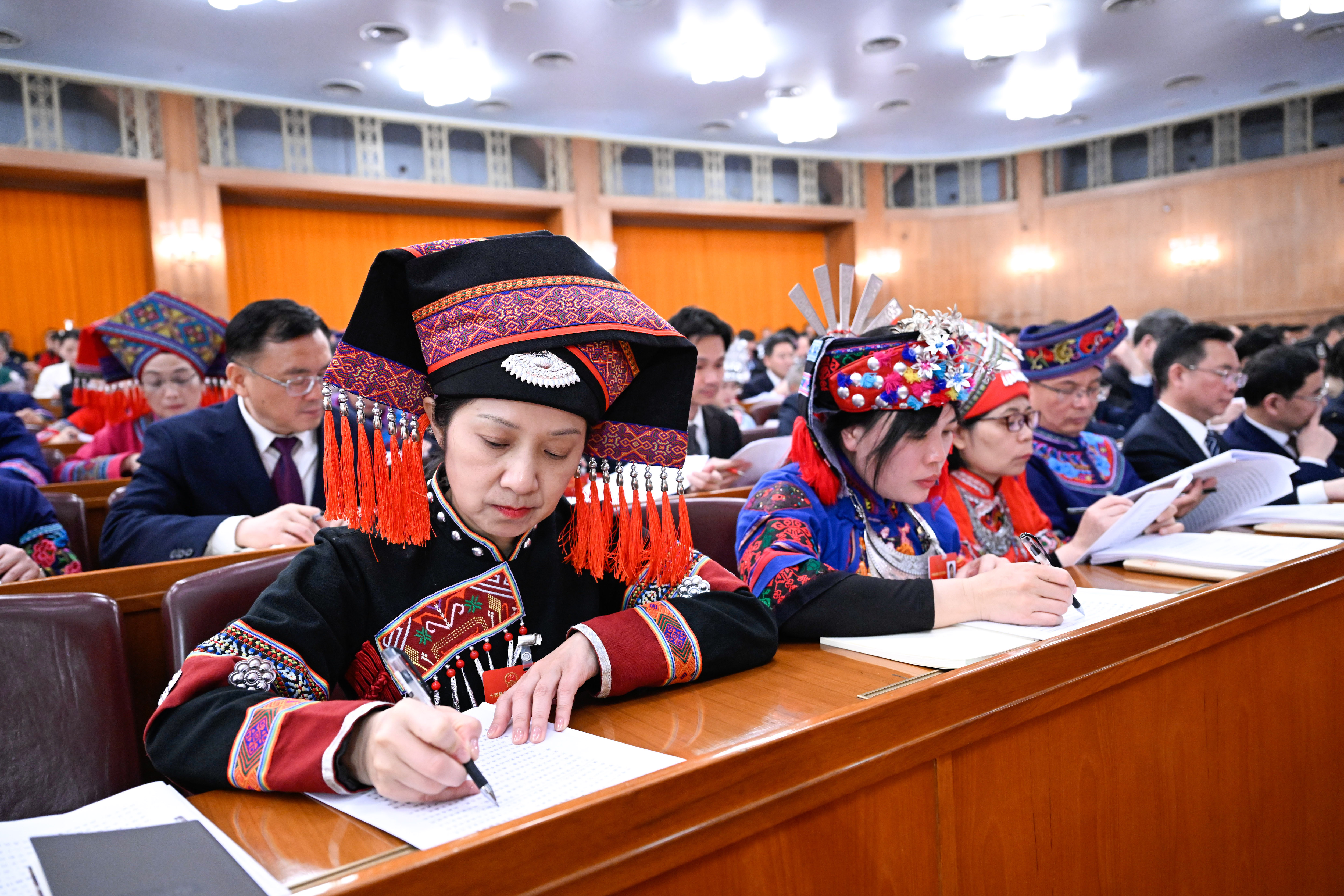 （两会·人大开幕·XHDW）（21）十四届全国人大三次会议开幕会在京举行XxjpieC007118_20250305_PEPFN0A001.JPG
