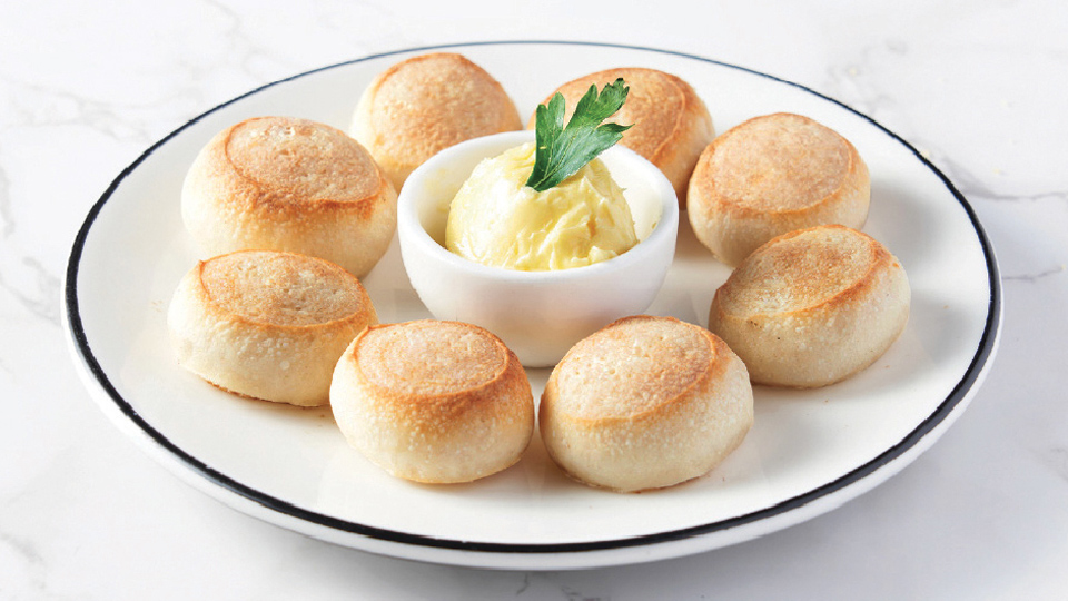 BUFFET.jpg BUFFET.jpg