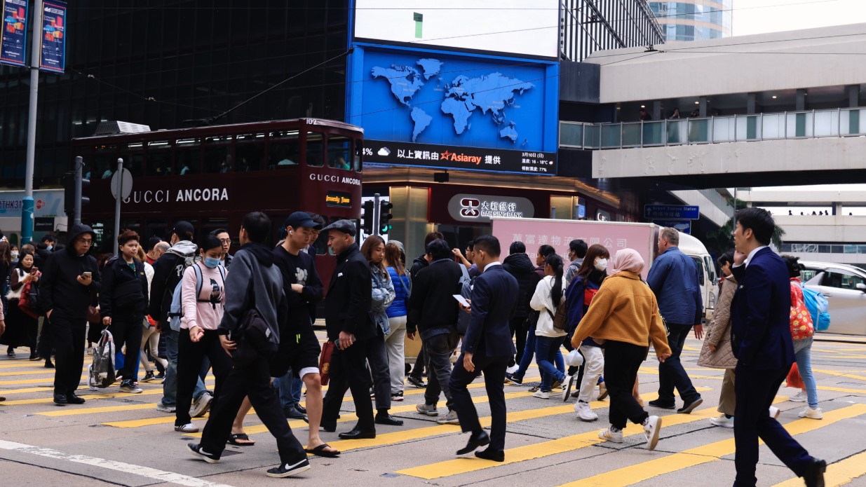 打工仔_中通社_20250317.jpg