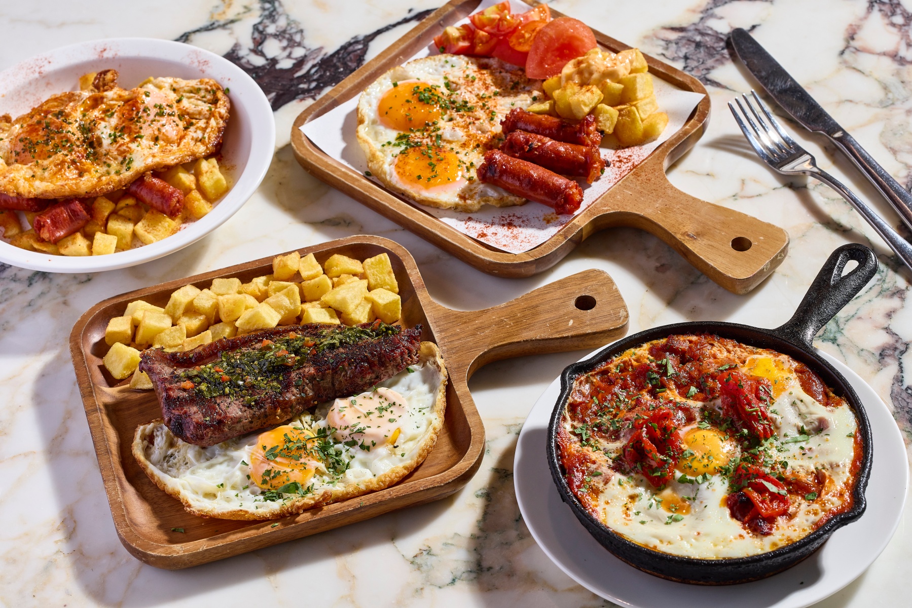 Low-res Qué Pasa Brunch Dishes 1.jpg