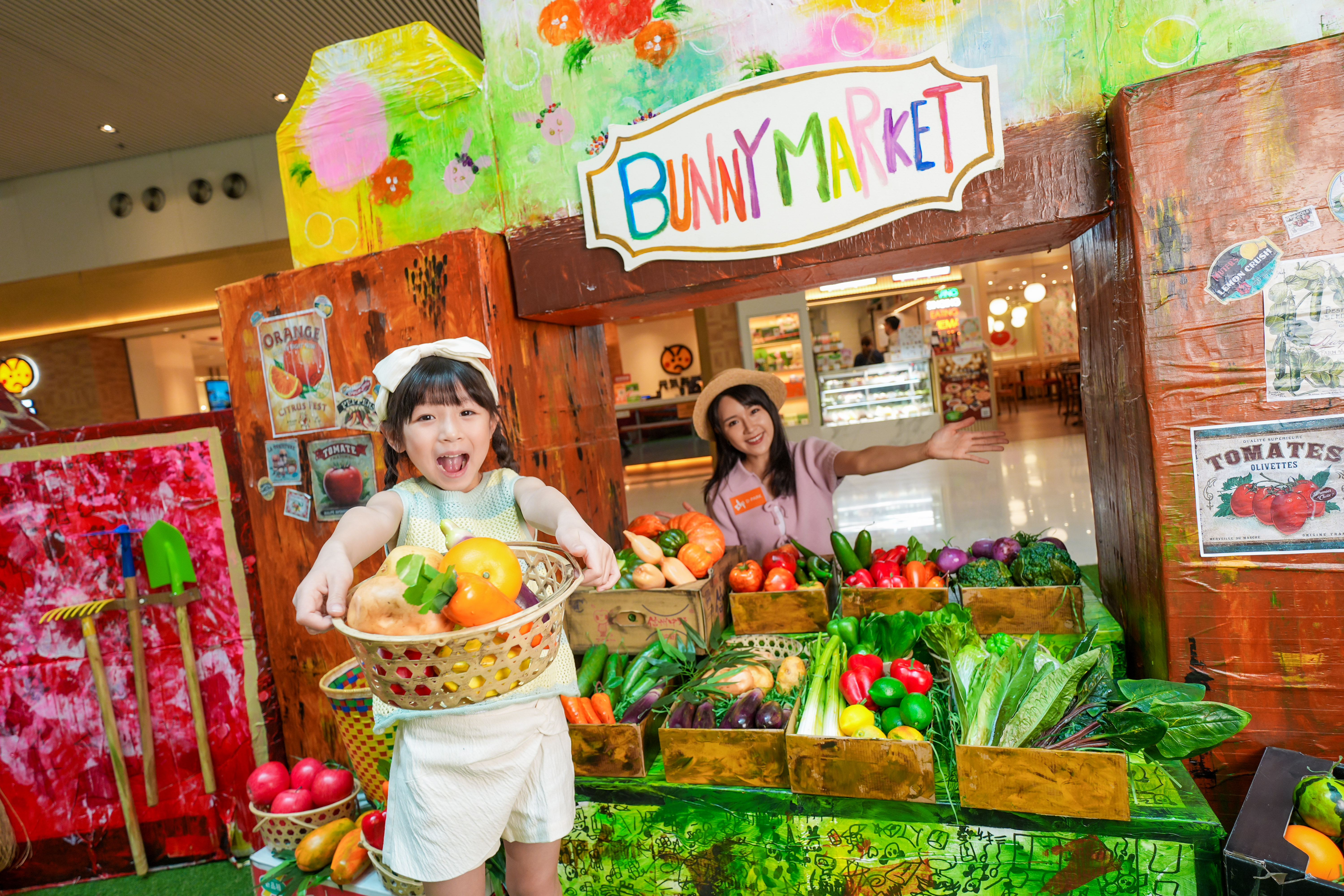 「Happy Bunny Farmer’s Market」化身小店長，體驗農作物買賣的趣味.JPG