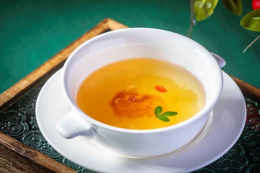 天山雪蓮泉水燉桃膠.jpg 天山雪蓮泉水燉桃膠.jpg