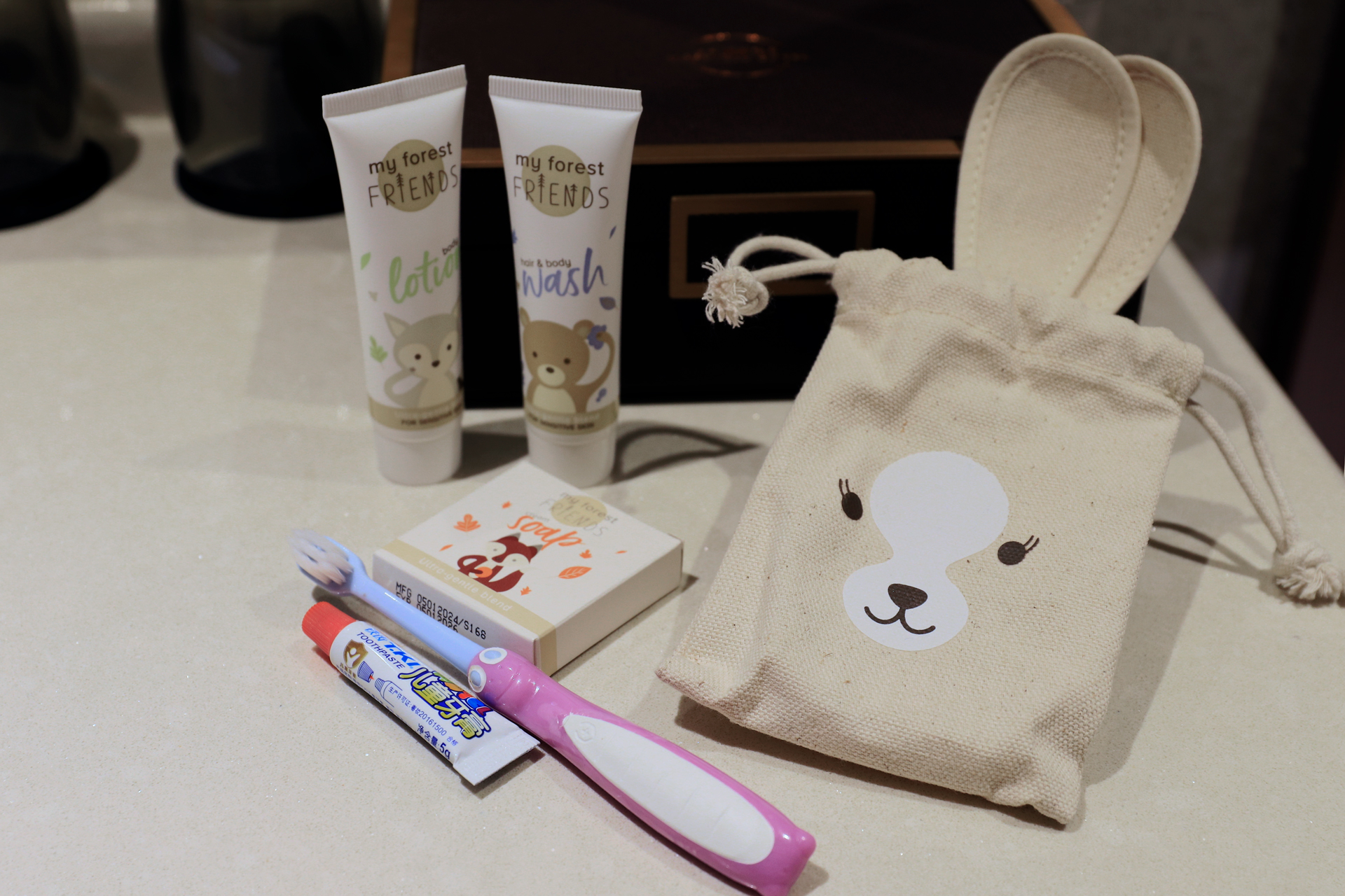 HH_Rm_Kids_Amenities_2025_tn.jpg HH_Rm_Kids_Amenities_2025_tn.jpg