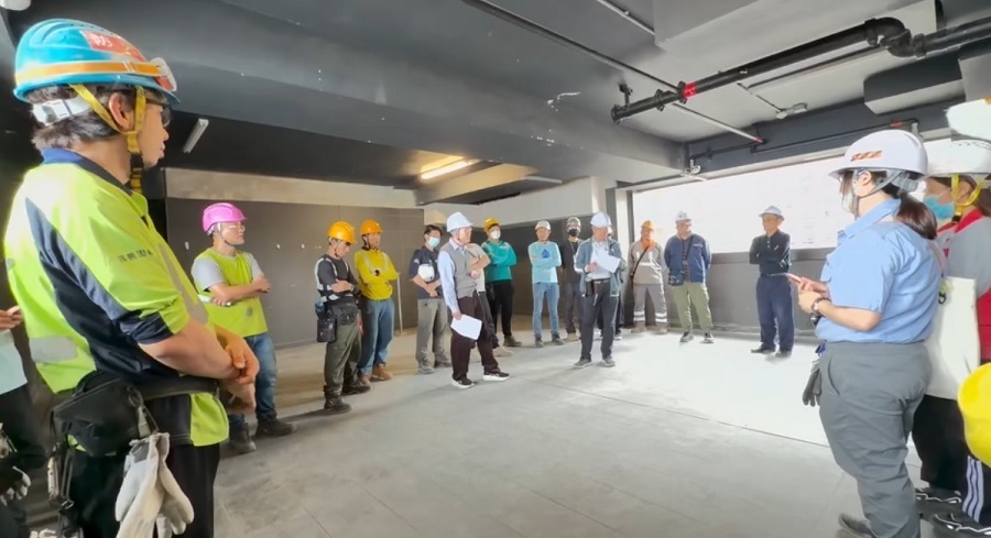 地盤禁煙-調查-近7成受訪者質疑最高罰款15萬不合理-逾半人指地盤外應設吸煙區