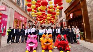 初七人日港島警方推廣道路安全-醒獅財神賀新春