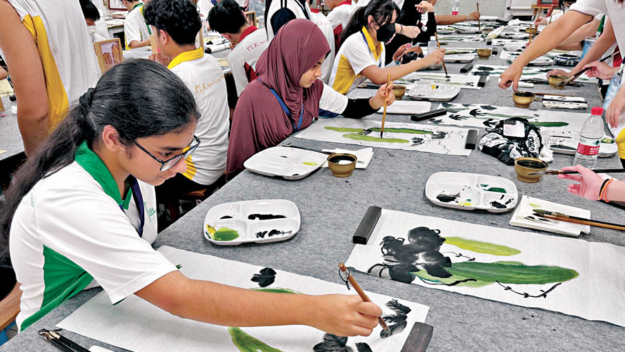 直資議會組團首赴東南亞拓生源-擬訂守則規範營辦商確保宿舍質素