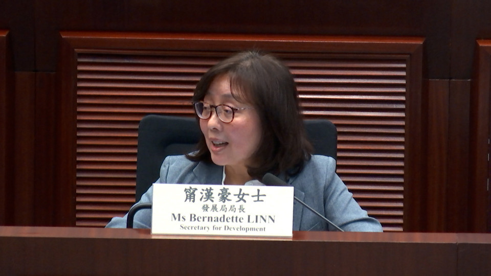 甯漢豪--樓宇更新大行動2-0-全面檢討明年初完成-將敲定新資助計劃