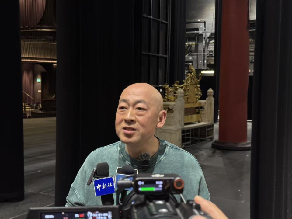 再現明代改革風雲-北京人藝-張居正-香港上演-馮遠征談當代啟示