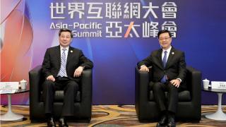 李家超與國家網信辦主任莊榮文會晤-雙方共同見證簽署創科合作備忘錄