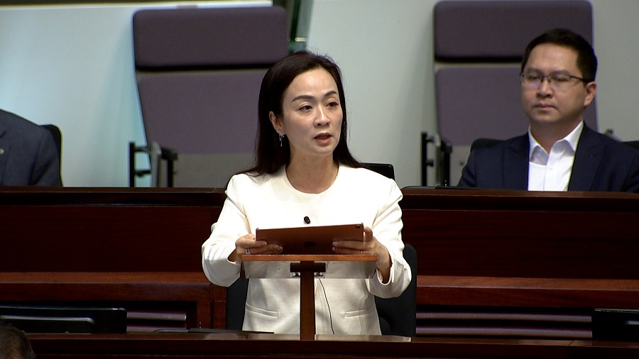 立法會二讀辯論撥款條例草案-議員促不要向基層-開刀