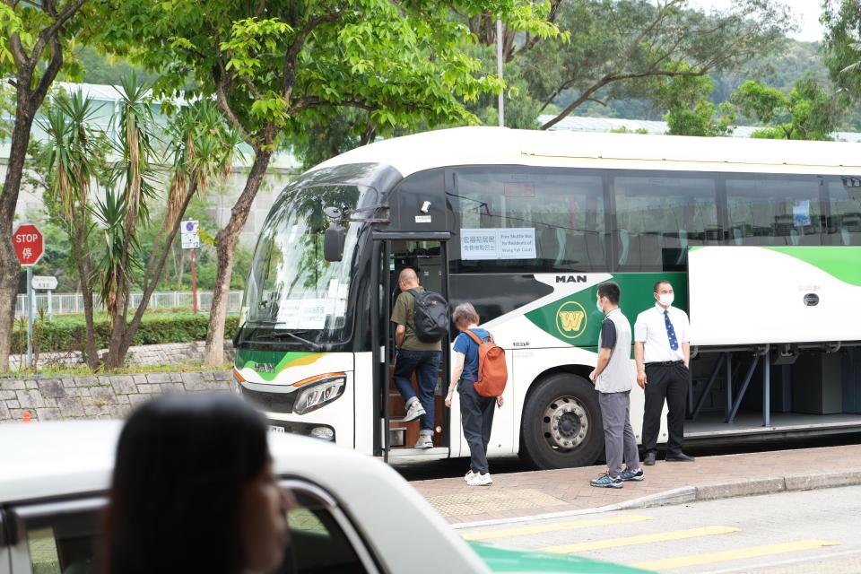 宏仁42年居民與舊居-永別--宏昌住戶歎家中-燒成灰