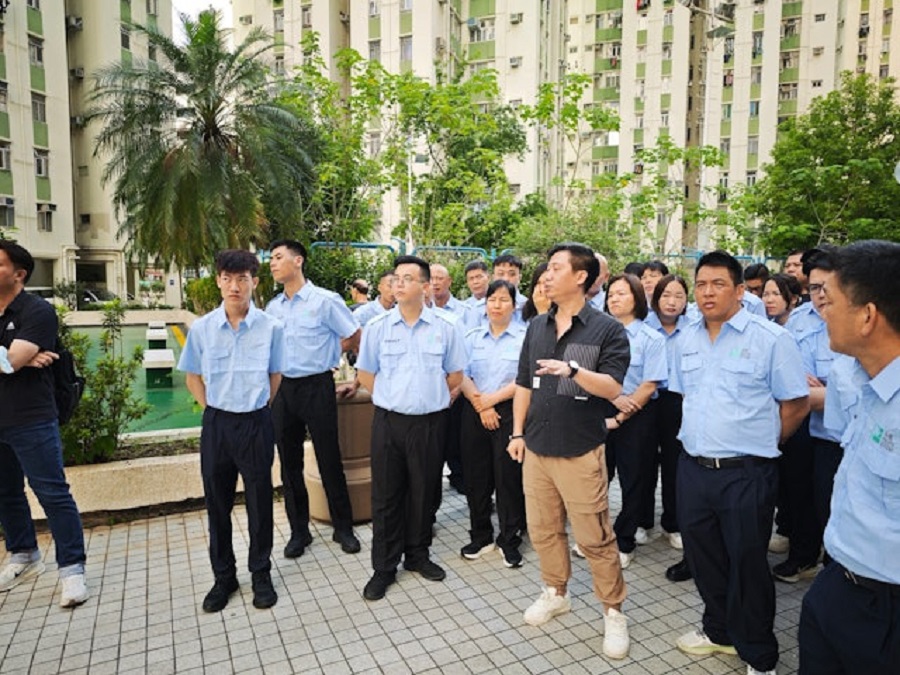 2-000外勞保安已抵港-物管界-僱用外勞是大勢所趨