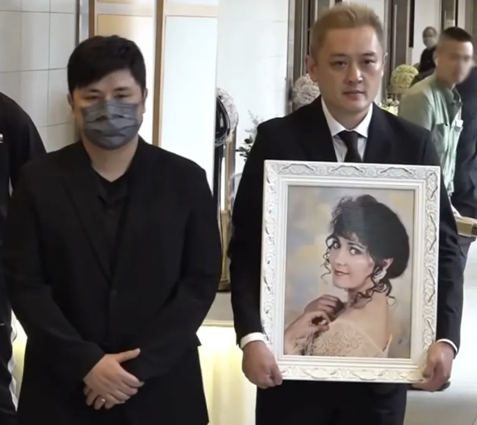 李家鼎宣布細仔泳豪為財產執行人-爆長子泳漢瞞施明死訊兼索款-老本被狂榨200萬
