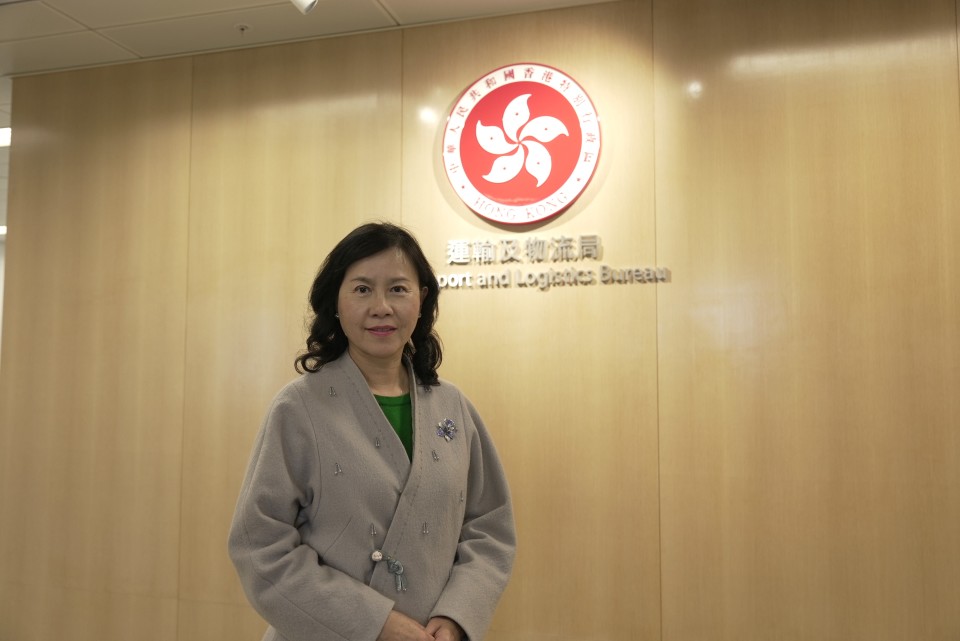 粵車南下-陳美寶-至今已發出約7000張電子許可證-將商討逐步增加名額