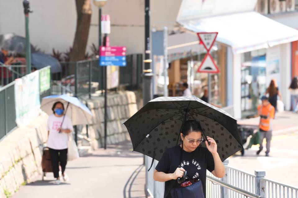 天文台-料熱帶風暴明於北部灣徘徊-評估是否需下周初發出熱帶氣旋警告