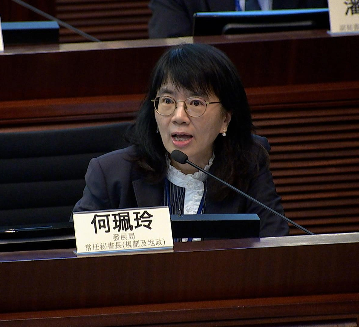 指定舊區重建可獲額外兩成地積比率-發展局稱獎勵發展商令重建活動更活躍