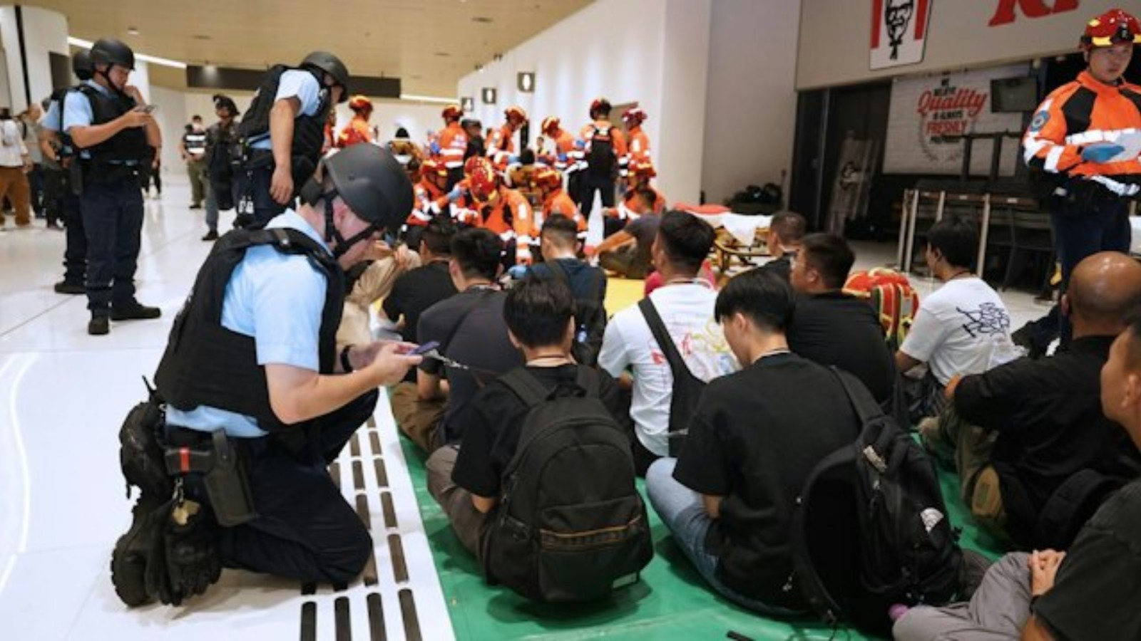 警方連同多部門亞博館反恐演習-逾300人參與-確保國際體育會議安全