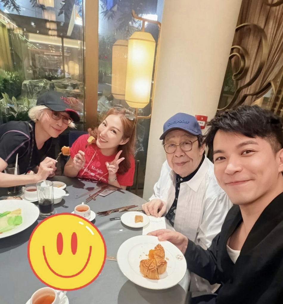 94歲胡楓ICU昏迷4日-大病後首現老友飯局-關寶慧激讚-轉數快到不得了