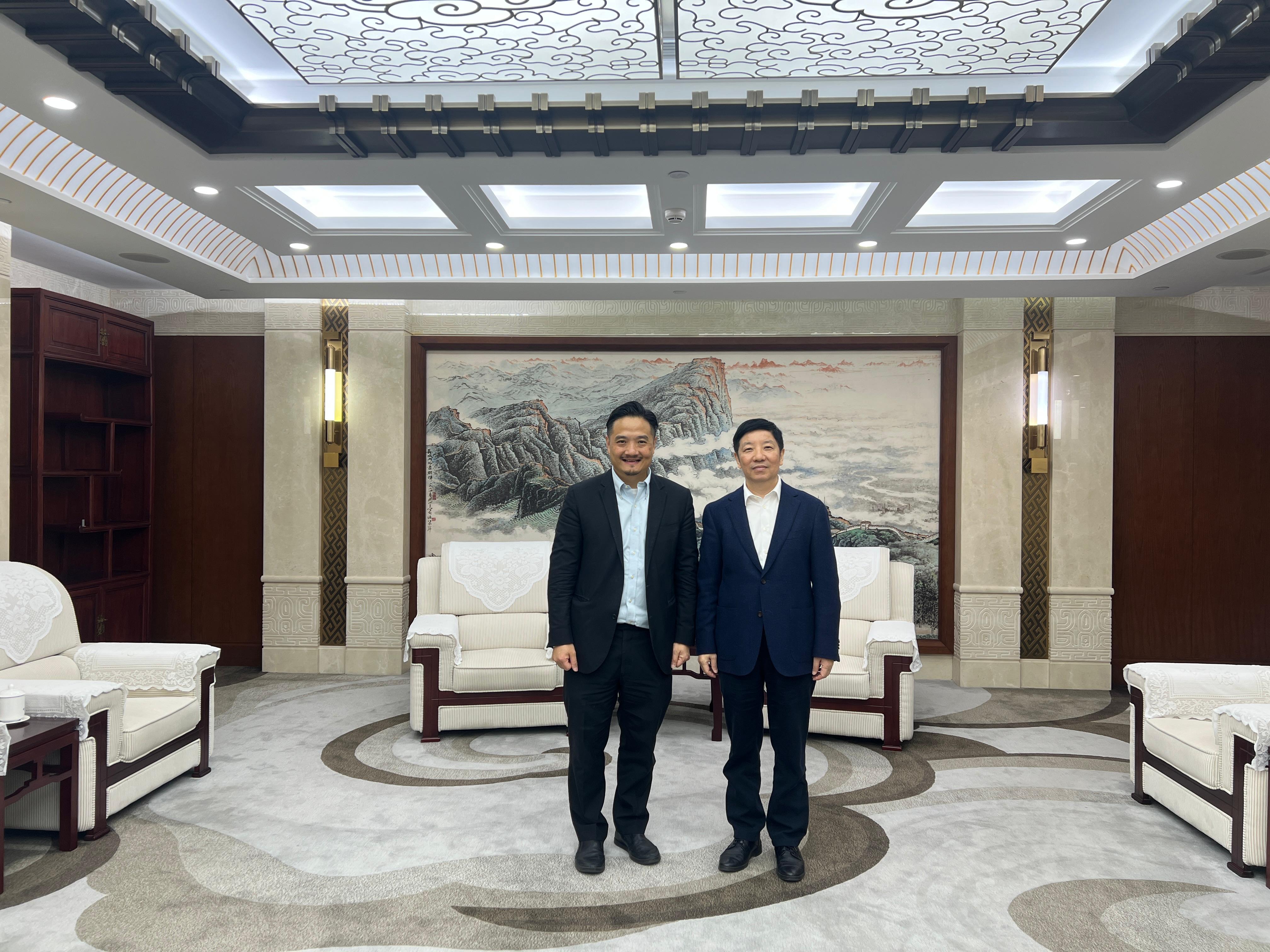 特首政策組赴京推動香港五年規劃落地-央企-智庫聚焦北都-大宗商品與產業升級