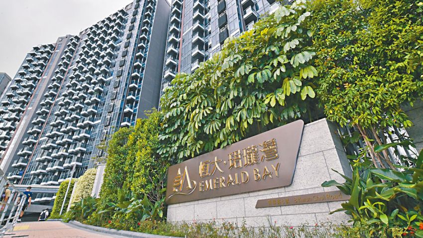 聯儲局褐皮書：勞動市場降溫 企業料工資增幅下降