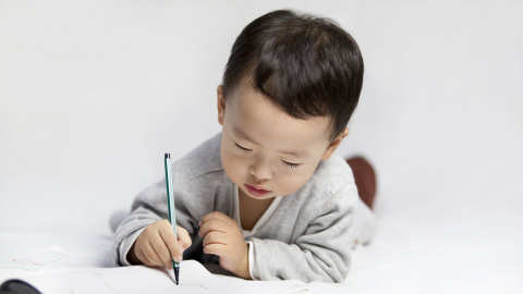 把握孩子書寫敏感期，透過蒙特梭利學寫中文字！