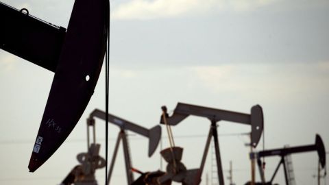 能源危機-油價升至110美元-OPEC--紙上-同意再增產