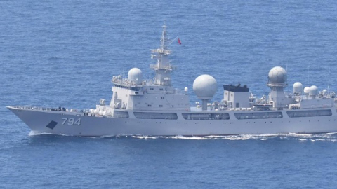 日防衛省稱中國軍艦行經東京南部海域　自衛隊派艦監視