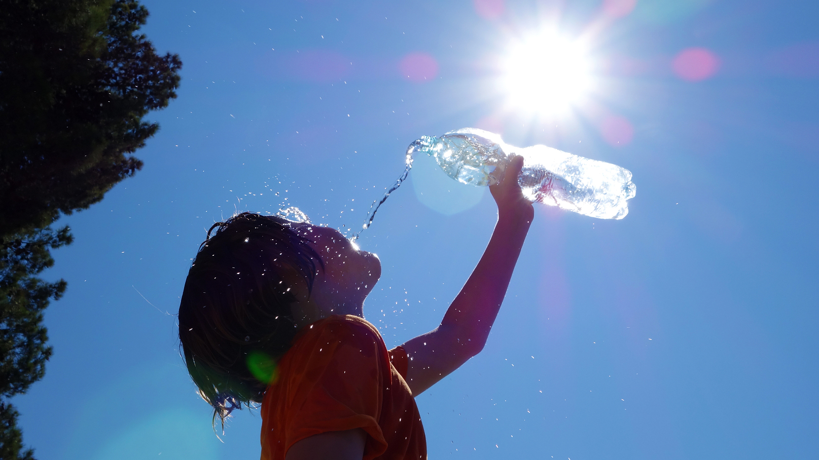 熱話｜夏天消暑飲冰水 這種情況下有生命危險