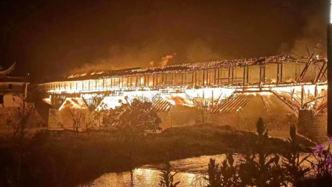 中國最長木拱廊橋萬安橋起火被燒毀　始建於北宋曾多次重建