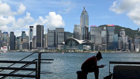 Opinion｜Recession-in-HK-calls-for-opening-the-borders