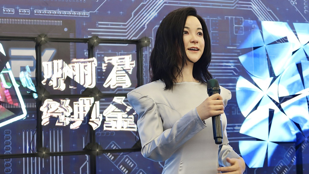 多圖｜2022世界機器人大會在京開幕　「鄧麗君」獻唱吸引無數目光