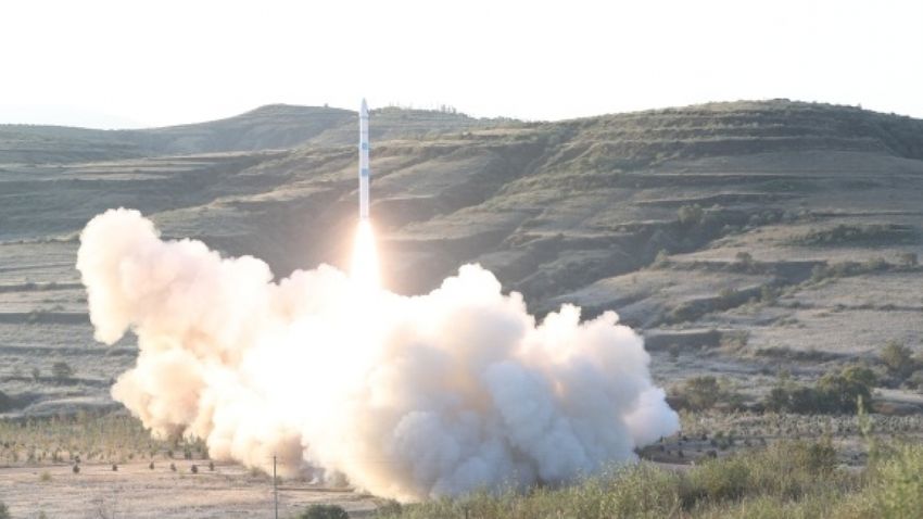 中國發射試驗十四號和十五號衛星　順利進入預定軌道