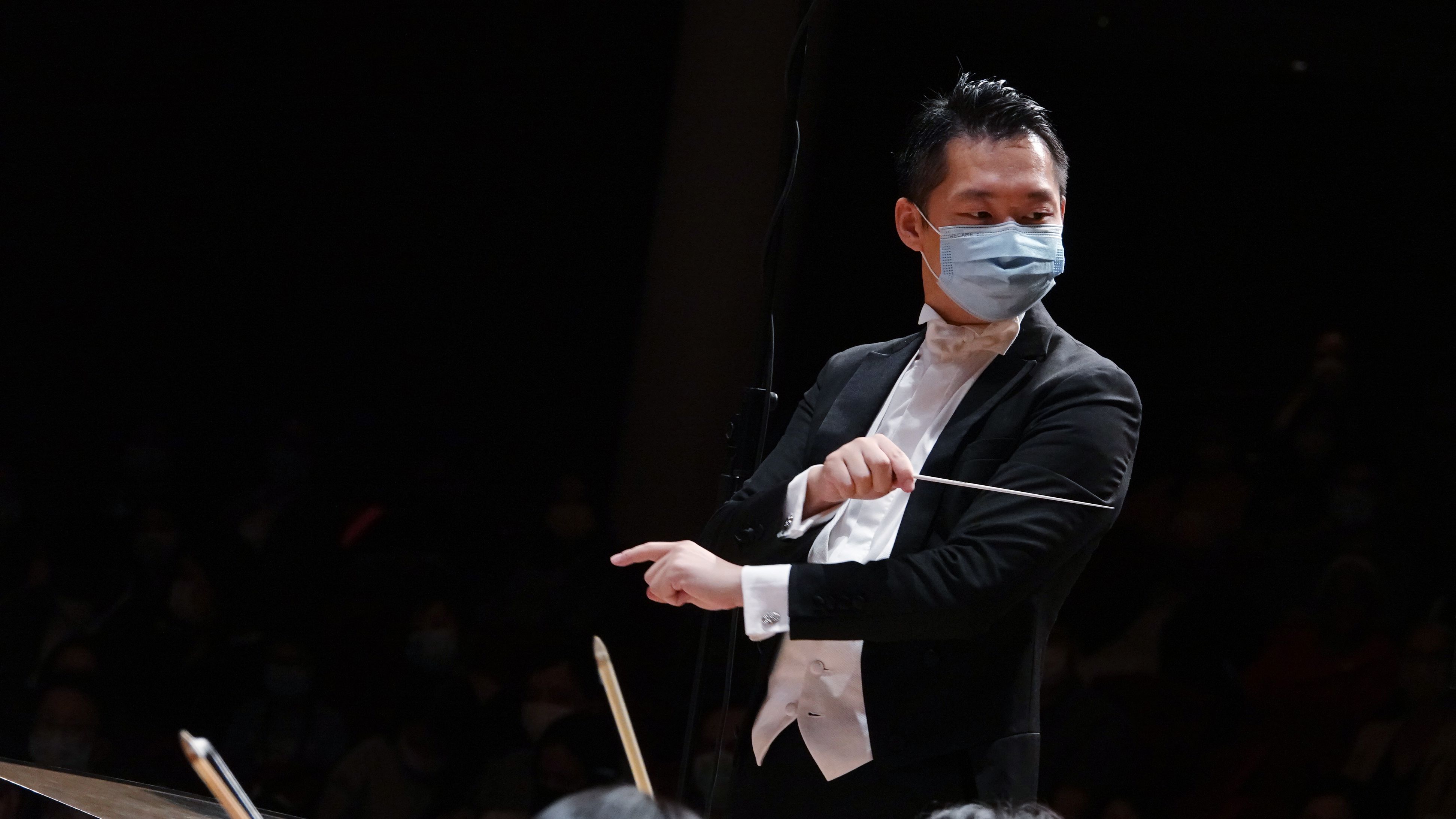 佬文青的世界｜後生可畏的年輕指揮家林屴汧：香港的音樂教育的最大缺陷是甚麼？為何音樂是「時間轉移」的遊園驚夢？