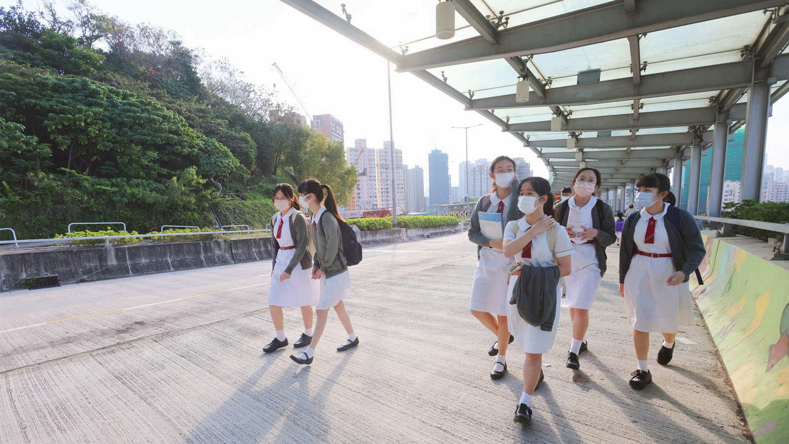 中小學削津貼｜朱國強：料短期對學校財影響不大　冀中學「開班線」不大幅提高