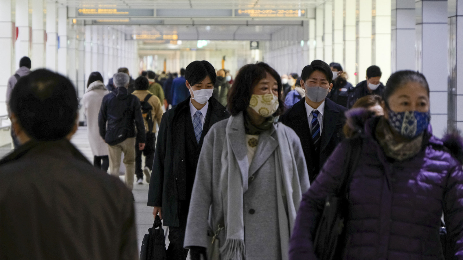 日本擬五月下調新冠防疫級別　患者毋須在家隔離　室內口罩令或撤銷