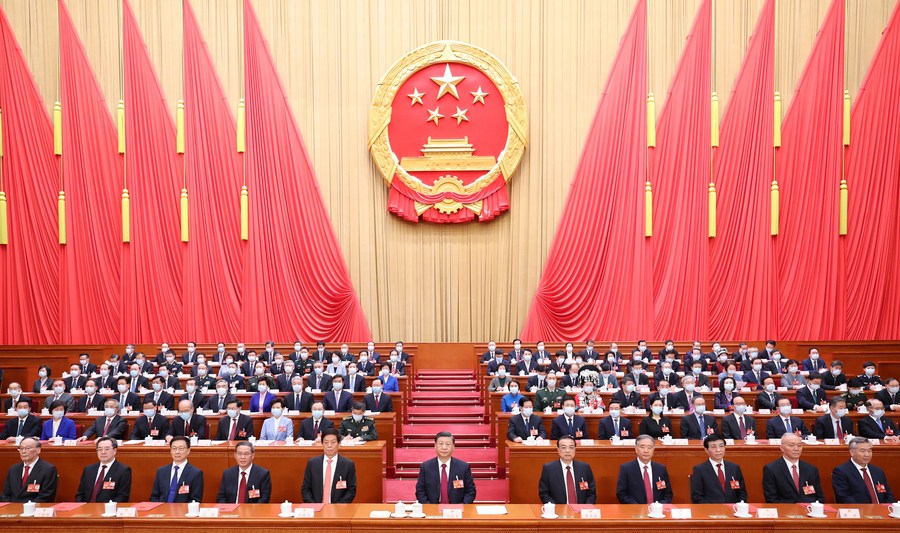 Two-Sessions-|-Xi-pools-mighty-force-for-building-great-country,-national-rejuvenation
