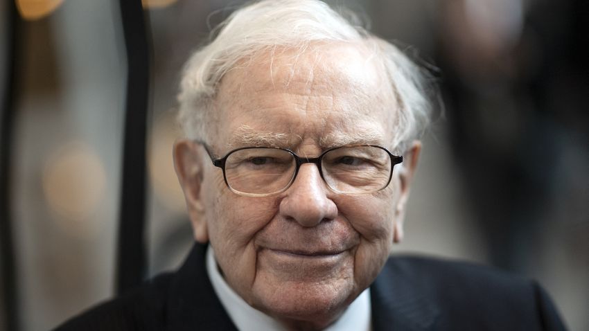 入伙EP67丨長沙灣580呎新樓走現代摩登風 電視櫃餐椅二合一原來關風水事? 入伙EP67丨長沙灣580呎新樓走現代摩登風 電視櫃餐椅二合一原來關風水事?