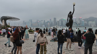 黃金周約67萬內地客訪港-楊潤雄-為本港帶來逾20億元消費收益