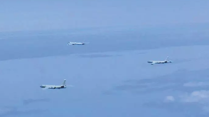 國防部：中俄兩軍日本海及東海組織實施聯合空中戰略巡航