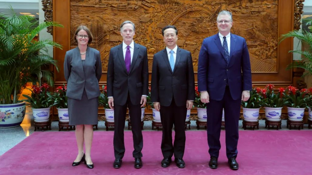 中美外交官員北京舉行會談　溝通「坦誠且富有成效」