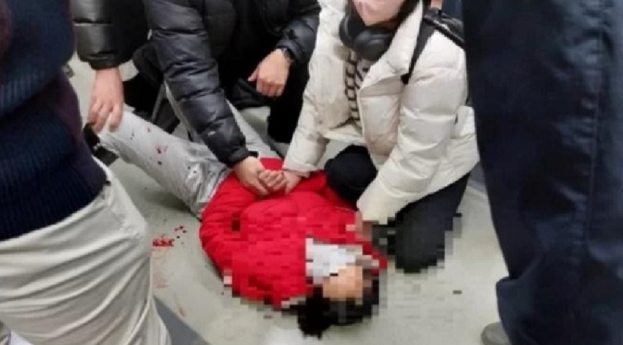 搭地鐵被叫-阿朱媽-怒斬三人-35歲韓女一審被判囚八年