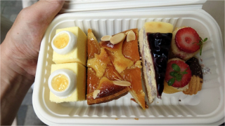 港男用App以-45買走8件酒店自助餐甜品-網民大讚盲盒概念-唔會浪費-食物有驚喜